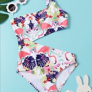 (12) Girls One Shoulder CutOut Swimsuit